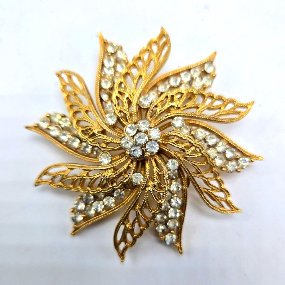50's Designer Signed PIM Floral Brooch Gold Tone Rhinestone Flower Metal MCM VTG